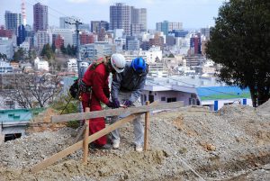 [家づくりblog]仙台の街が見える家　基礎の位置出し